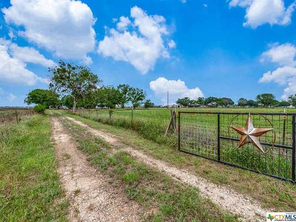 12.5 Acres of Improved Mixed-Use Land for Sale in New Braunfels, Texas