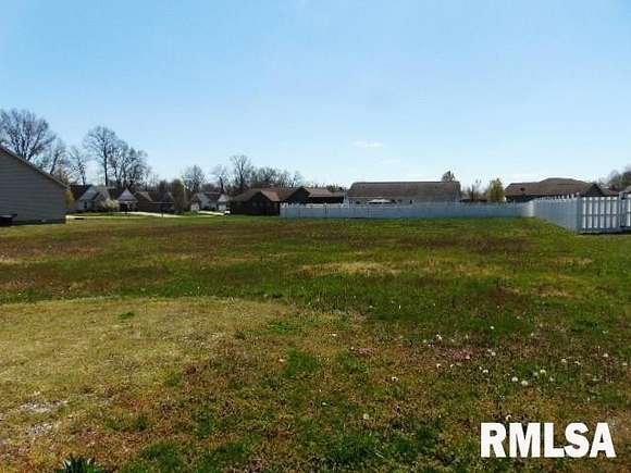 0.4 Acres of Residential Land for Sale in Carterville, Illinois