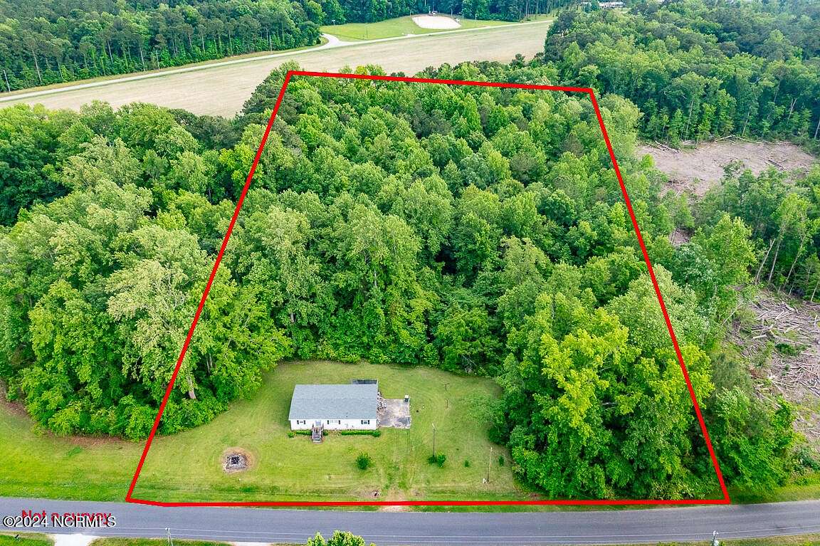 4.3 Acres of Residential Land with Home for Sale in Arapahoe, North Carolina
