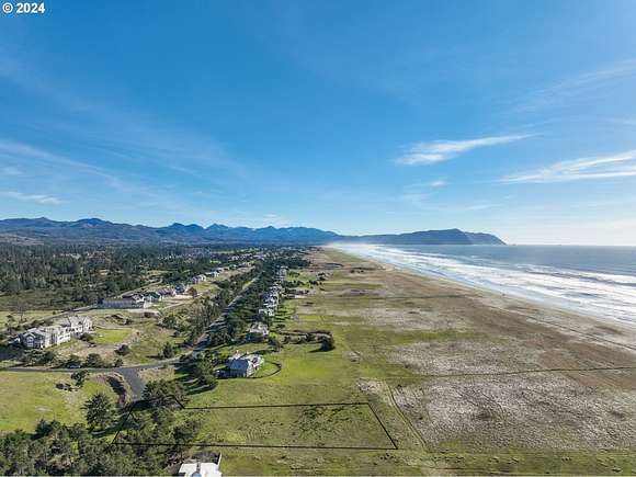 1.2 Acres of Residential Land for Sale in Gearhart, Oregon