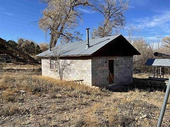 2.7 Acres of Residential Land for Sale in Española, New Mexico