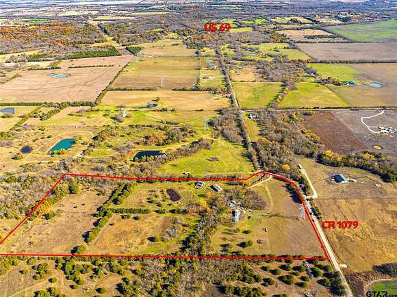 18.4 Acres of Recreational Land for Sale in Celeste, Texas