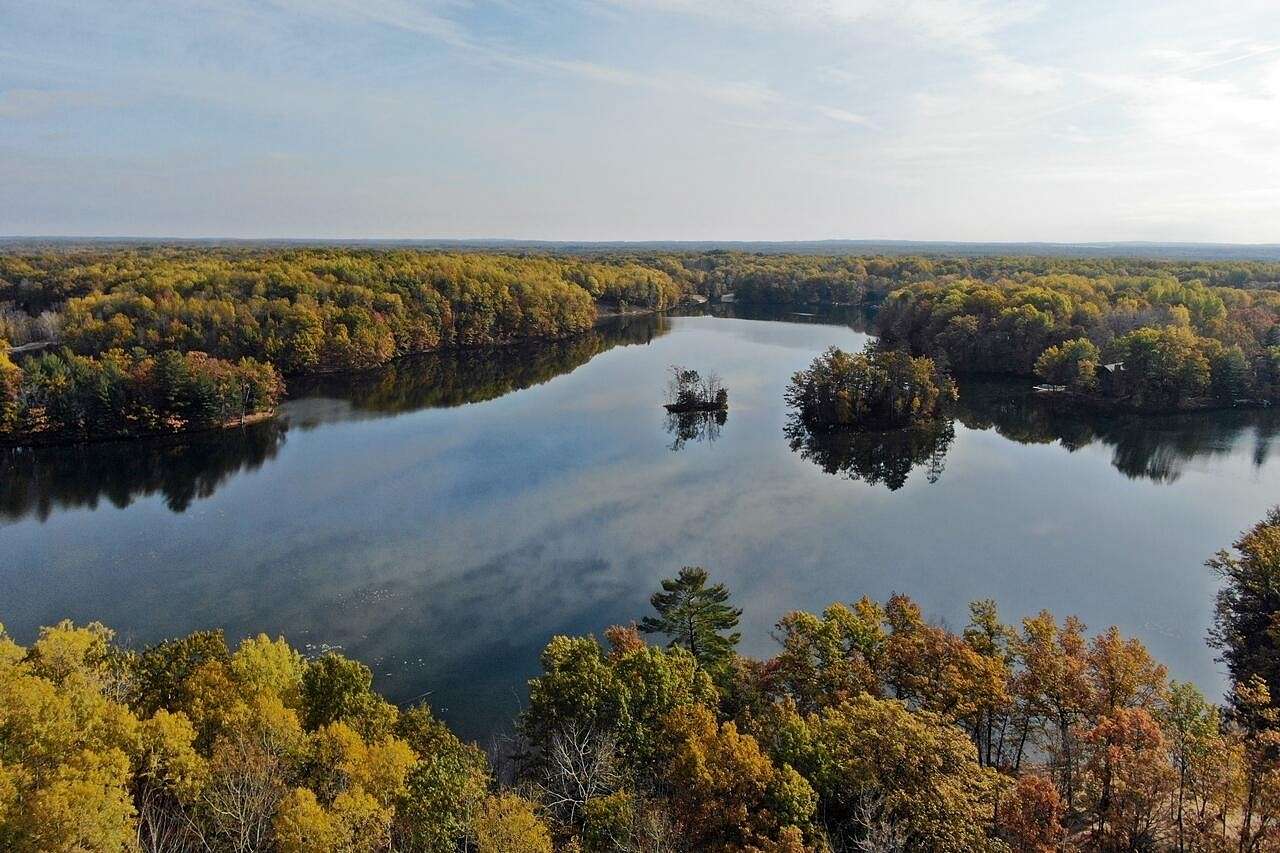 0.24 Acres of Land for Sale in Canadian Lakes, Michigan