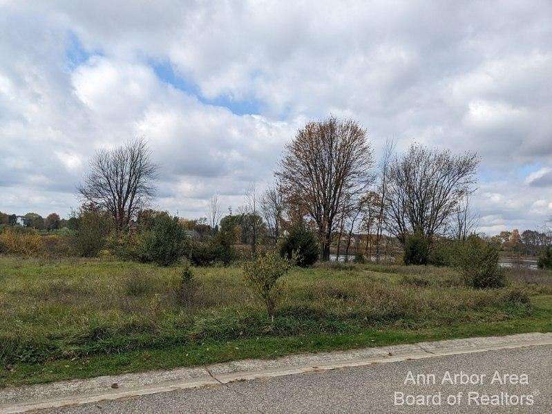 0.96 Acres of Residential Land for Sale in Howell, Michigan