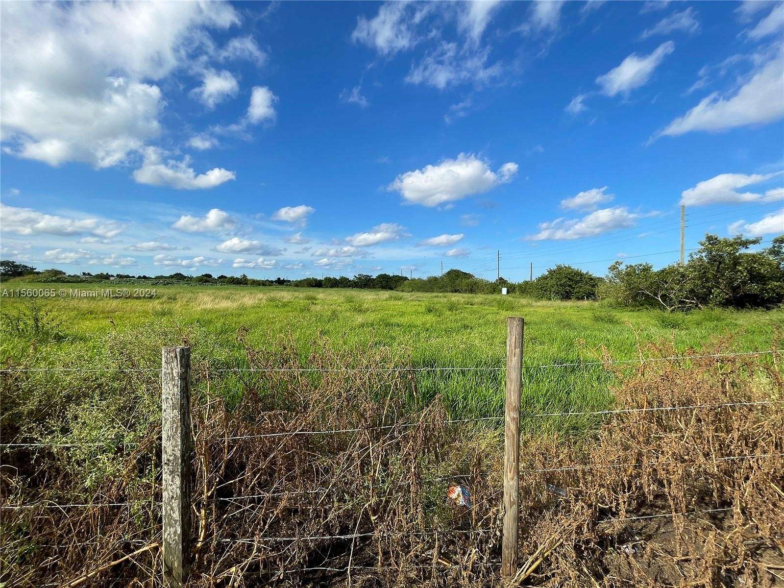 19.7 Acres of Mixed-Use Land for Sale in Clewiston, Florida