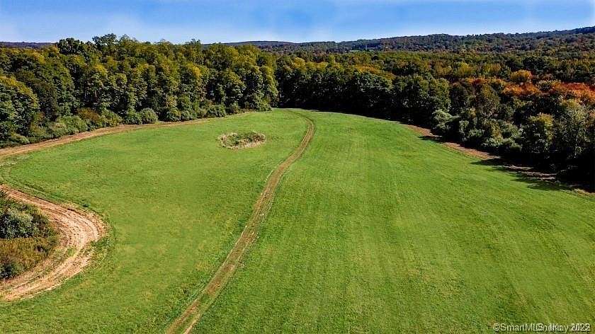 500 Acres of Land for Sale in Pawling, New York