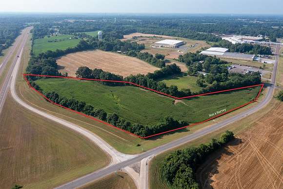 10.1 Acres of Commercial Land for Sale in Martin, Tennessee