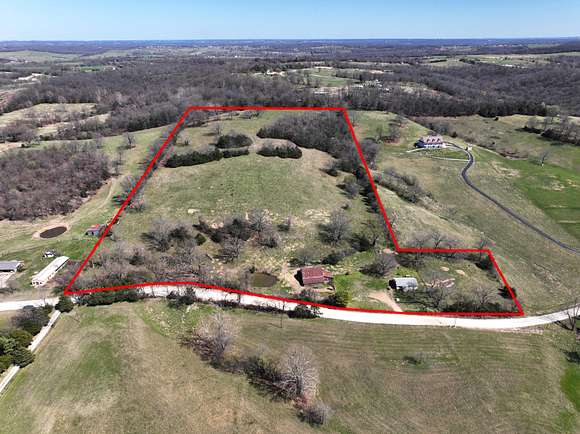 21 Acres of Land with Home for Sale in Alpena, Arkansas