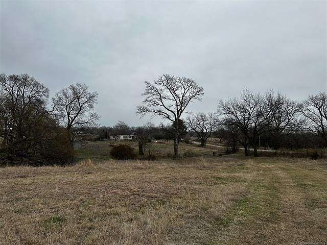 11.3 Acres of Land for Sale in Ardmore, Oklahoma