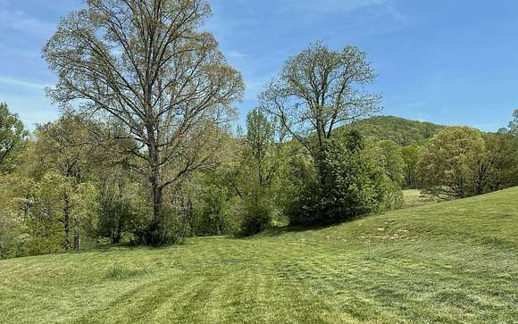 1.34 Acres of Residential Land for Sale in Blairsville, Georgia