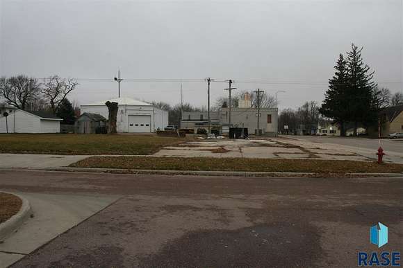 0.373 Acres of Commercial Land for Sale in Beresford, South Dakota