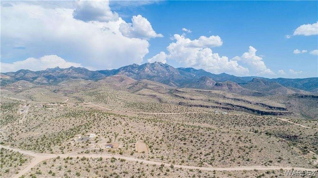 7 Acres of Land for Sale in Kingman, Arizona