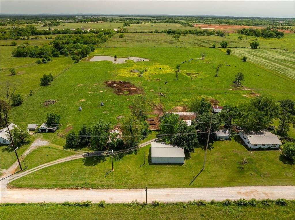 39.77 Acres of Land for Sale in Bentonville, Arkansas