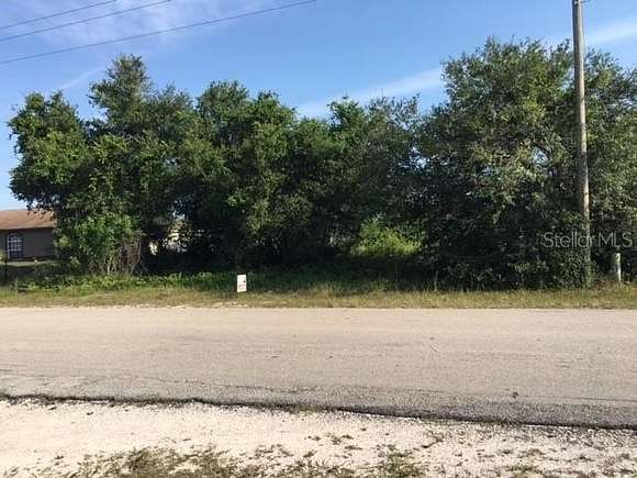 0.25 Acres of Residential Land for Sale in Lehigh Acres, Florida