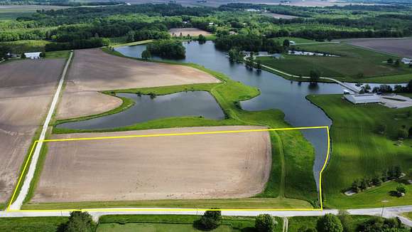 5 Acres of Land for Sale in Sullivan, Illinois