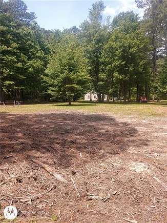 1 Acre of Residential Land for Sale in Deltaville, Virginia