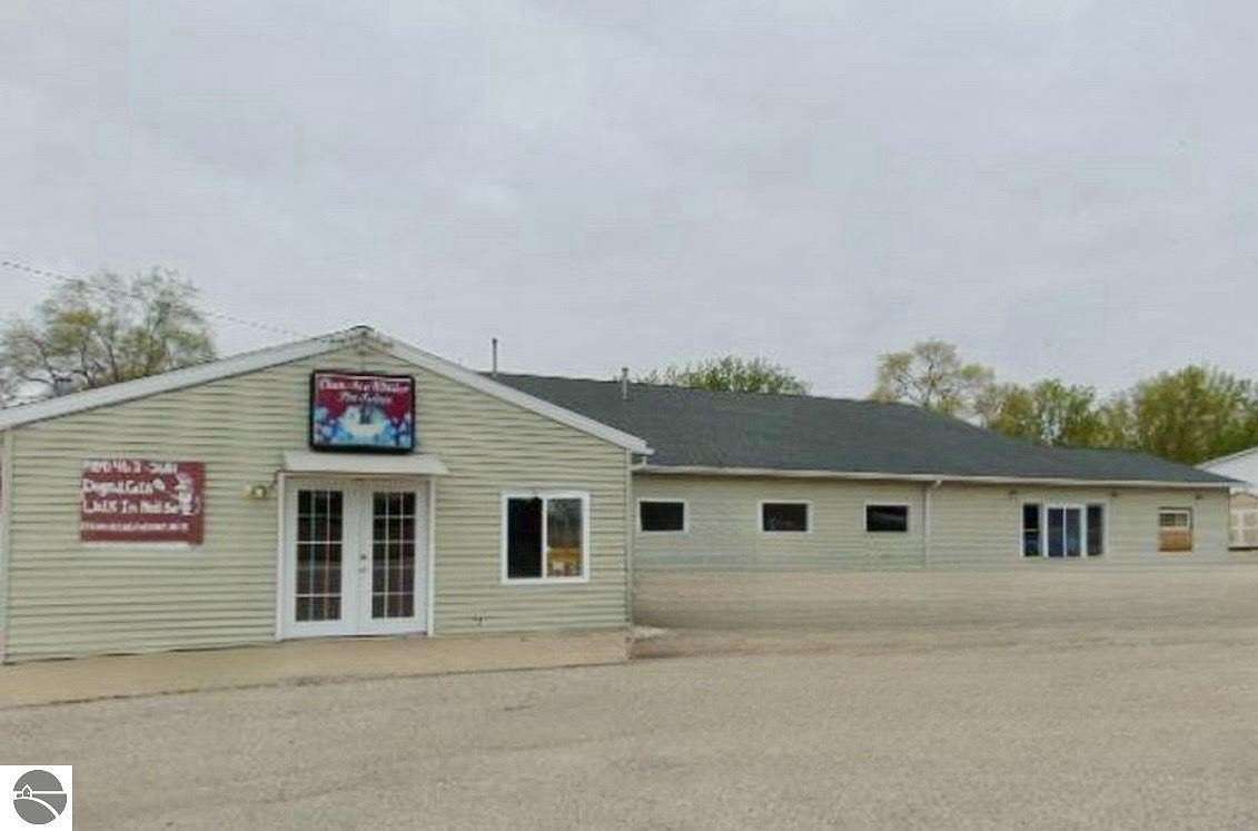 3.45 Acres of Mixed-Use Land for Sale in Alma, Michigan