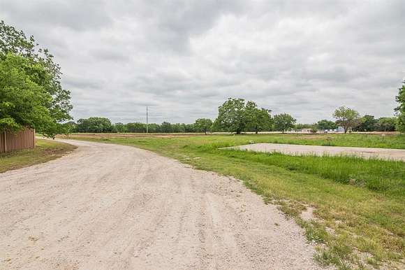 11 Acres of Land for Sale in Cleburne, Texas