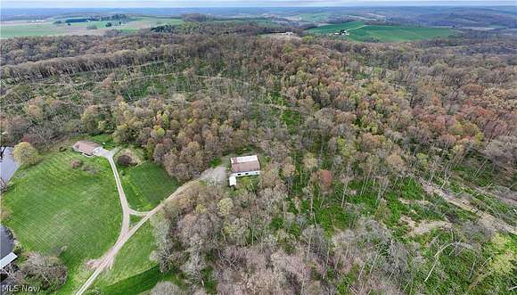 20 Acres of Land for Auction in Danville, Ohio