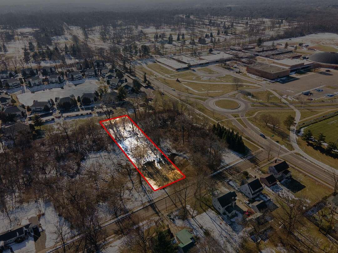 0.51 Acres of Residential Land for Sale in Jackson, Michigan