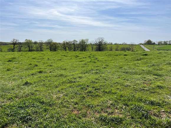 3.35 Acres of Residential Land for Sale in Bowling Green, Missouri