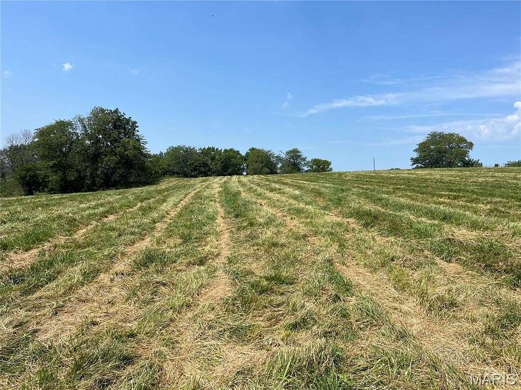 4.27 Acres of Residential Land for Sale in Bowling Green, Missouri