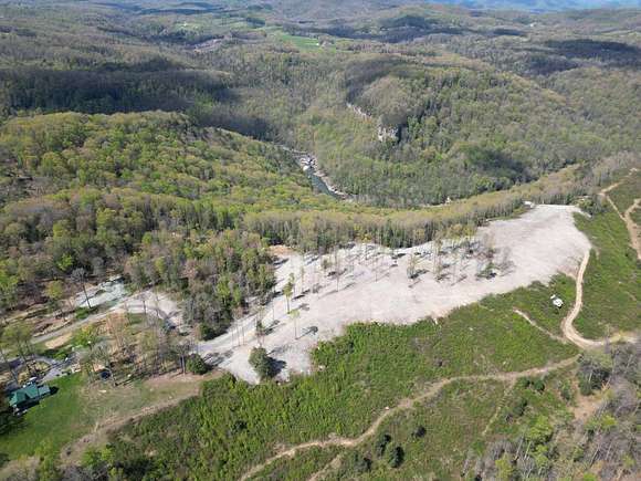 27.8 Acres of Recreational Land for Auction in Mount Lookout, West Virginia