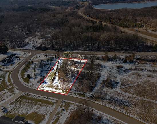 0.52 Acres of Residential Land for Sale in Jackson, Michigan