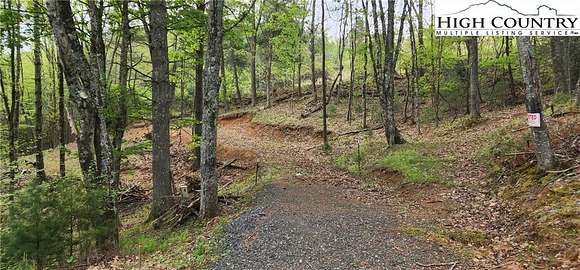 1 Acre of Residential Land for Sale in Jefferson, North Carolina