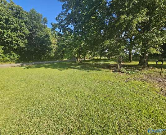 5 Acres of Land for Sale in Athens, Alabama