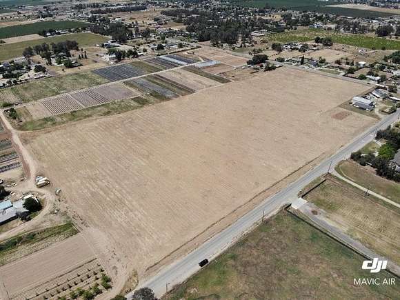 17.43 Acres of Land for Sale in Fresno, California