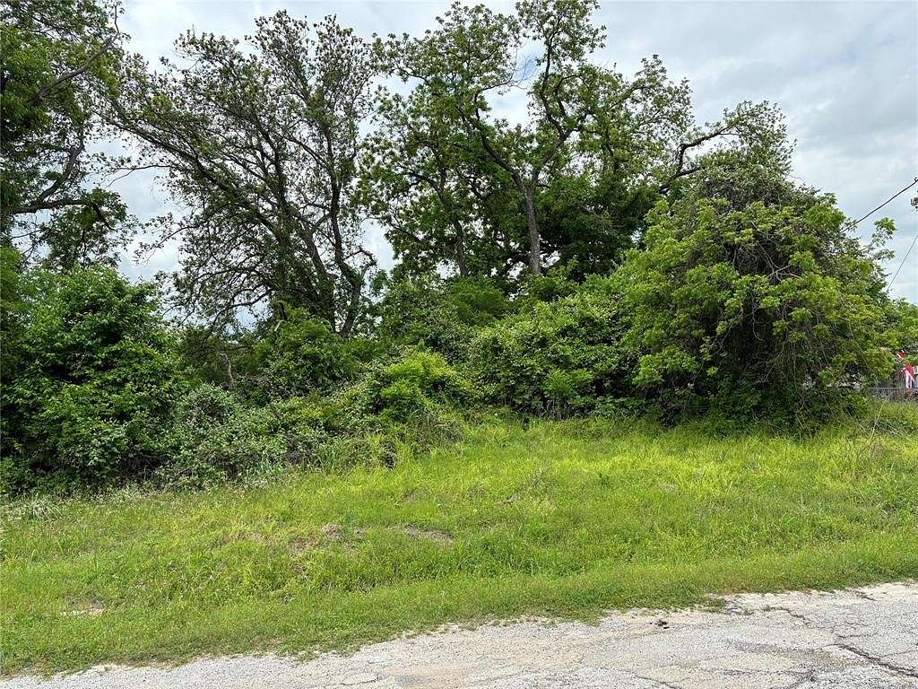 0.16 Acres of Land for Sale in Granbury, Texas