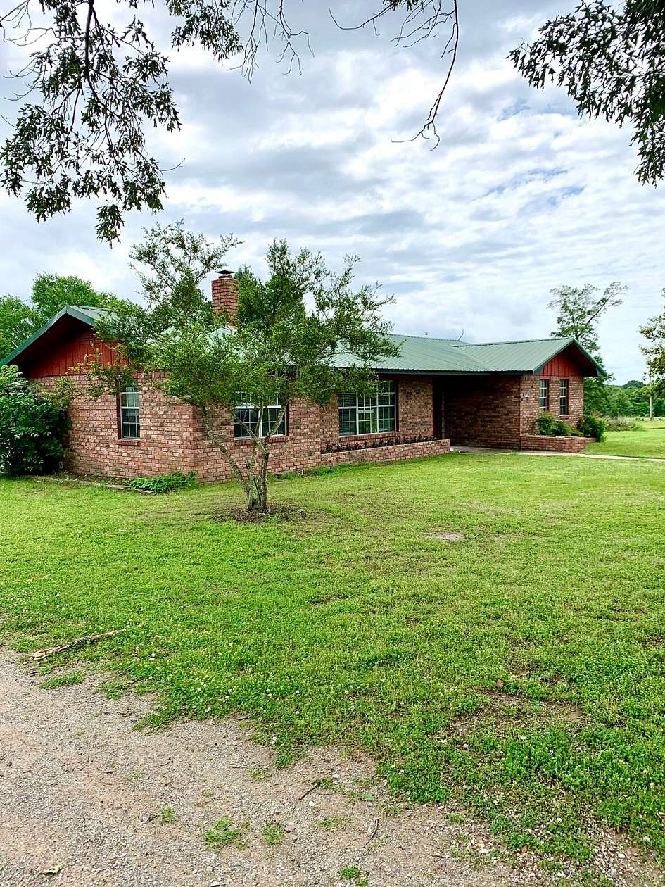 2.6 Acres of Residential Land with Home for Sale in Atoka, Oklahoma