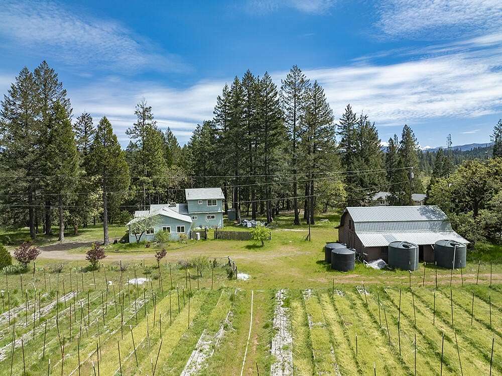 6.5 Acres of Residential Land with Home for Sale in Cave Junction, Oregon