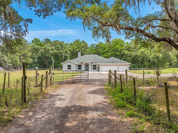 11.2 Acres of Land with Home for Sale in Brooksville, Florida