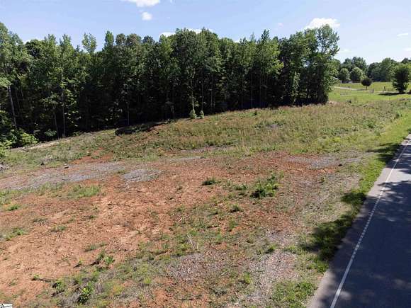 1.5 Acres of Residential Land for Sale in Simpsonville, South Carolina