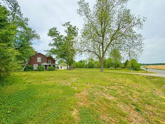 15 Acres of Land with Home for Sale in Blackstone, Virginia