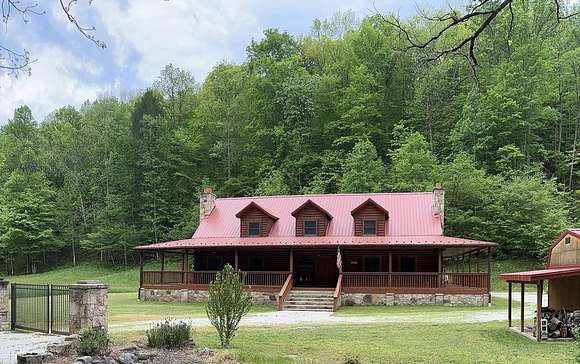 175 Acres of Land with Home for Sale in Flatgap, Kentucky