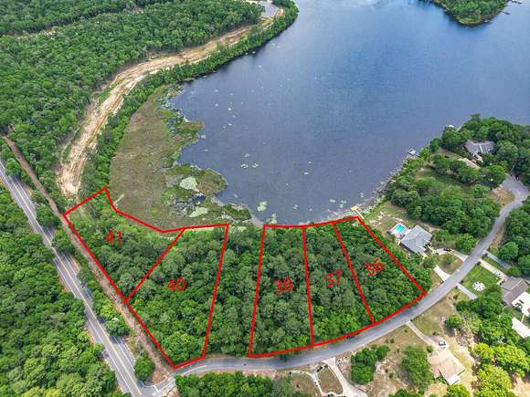 0.47 Acres of Residential Land for Sale in DeFuniak Springs, Florida