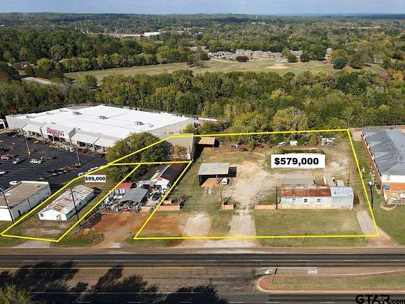 1.8 Acres of Commercial Land for Sale in Jacksonville, Texas