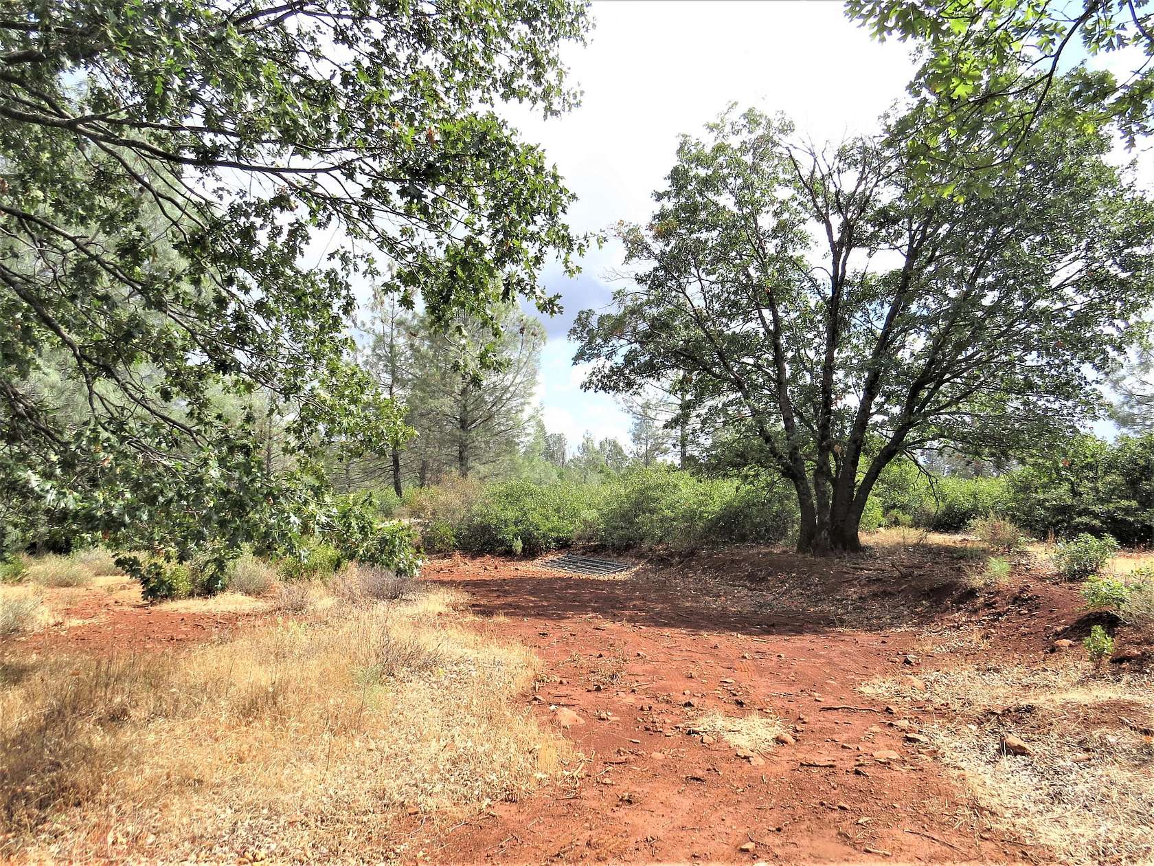 4.72 Acres of Residential Land for Sale in Shingletown, California