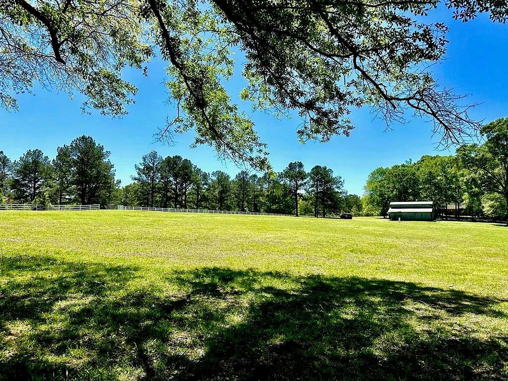4.9 Acres of Land for Sale in Summit, Mississippi