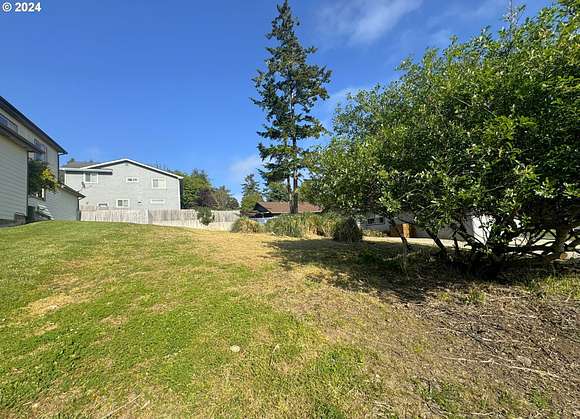 0.14 Acres of Residential Land for Sale in Brookings, Oregon