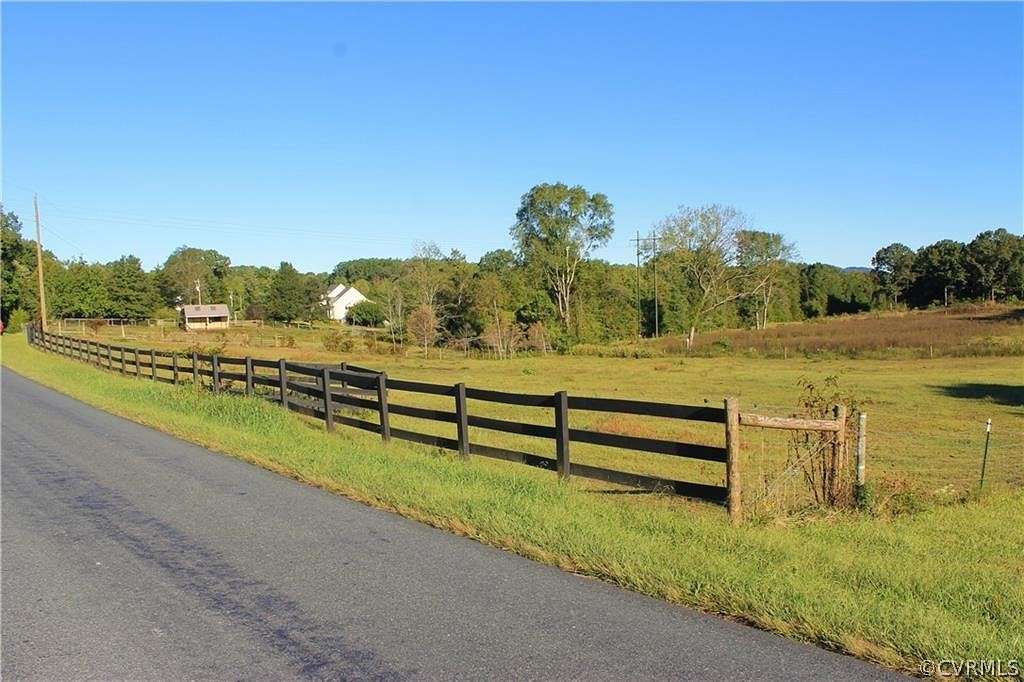 5.2 Acres of Residential Land for Sale in Dillwyn, Virginia