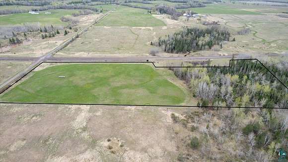27 Acres of Agricultural Land for Sale in Foxboro, Wisconsin