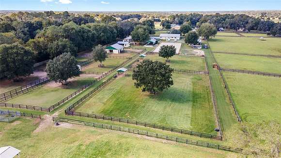 9.7 Acres of Land with Home for Sale in Ocala, Florida