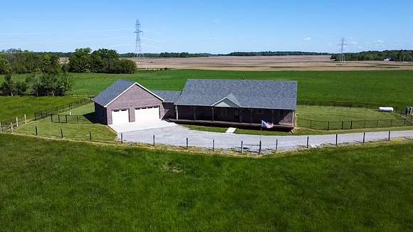 40 Acres of Agricultural Land with Home for Sale in Attica, Indiana
