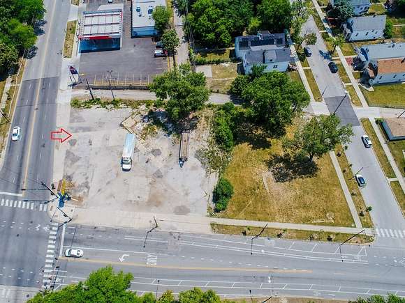 0.9 Acres of Commercial Land for Sale in Chicago, Illinois
