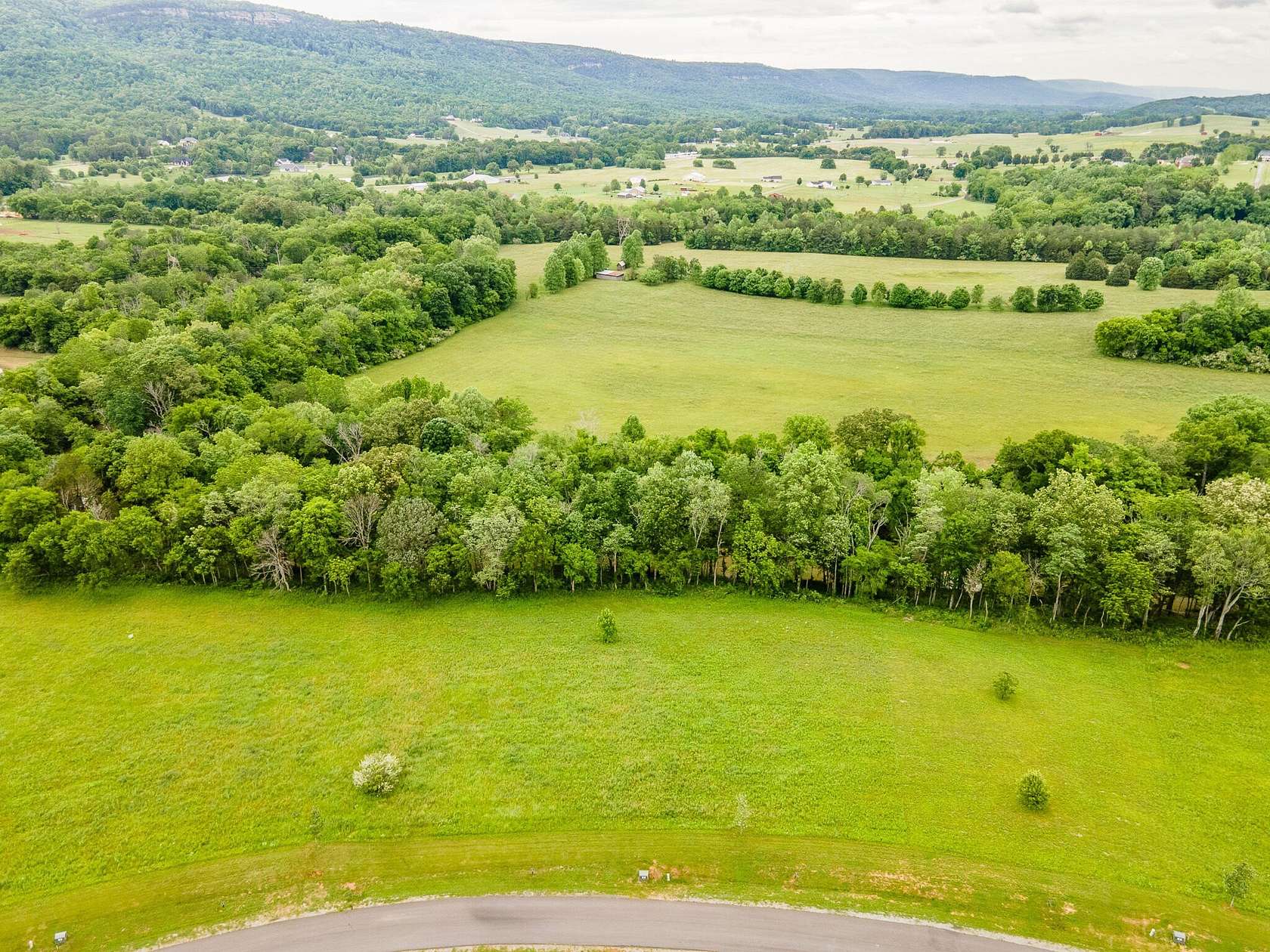 0.85 Acres of Residential Land for Sale in Dunlap, Tennessee