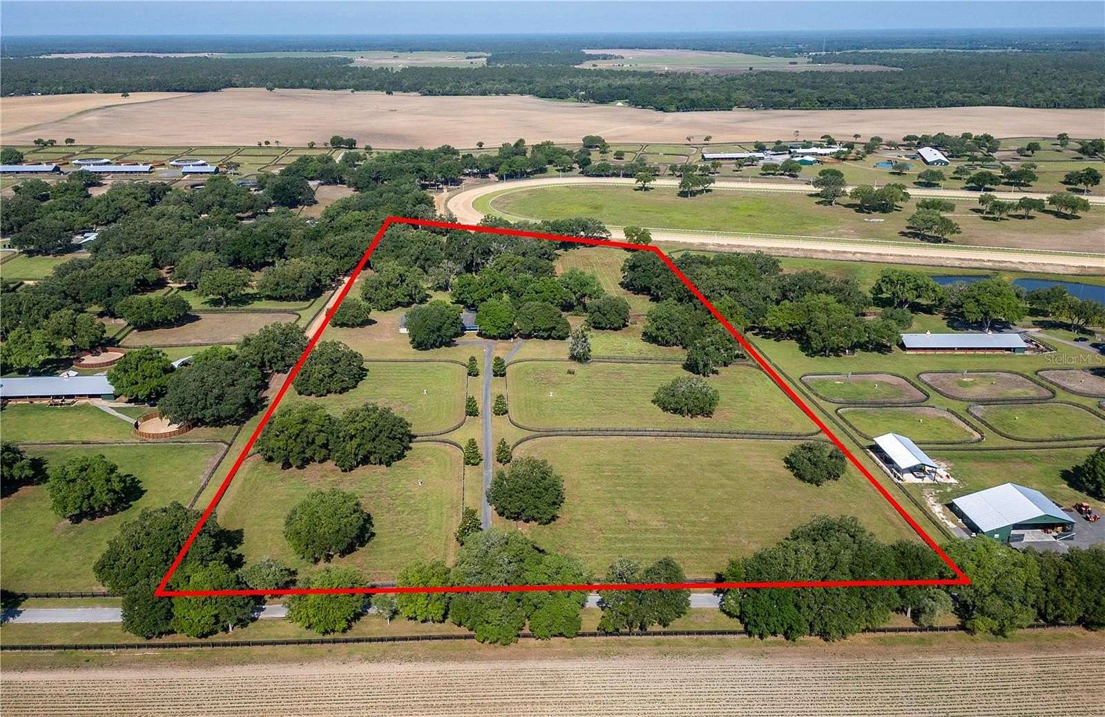 20 Acres of Agricultural Land with Home for Sale in Morriston, Florida